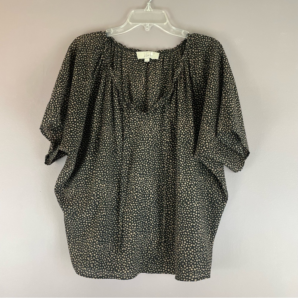 LOFT Blouse Spotted Medium Short Sleeve Black Beige